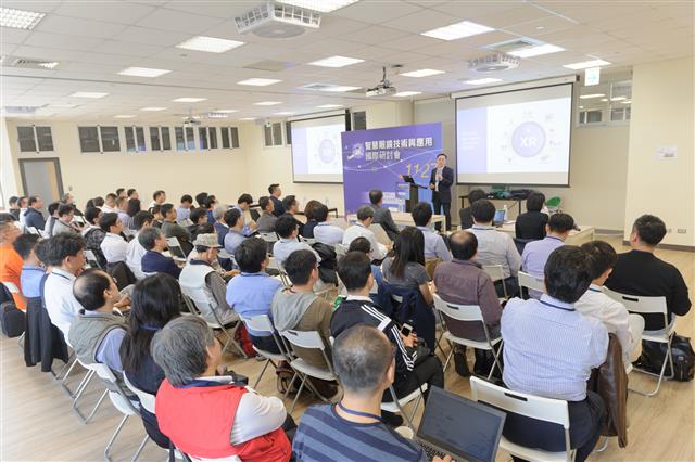 國際大廠Qualcomm Davis技術總監分享AR/VR vision