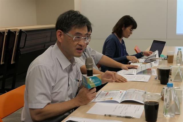 台灣再生醫學學會張至宏理事長於座談會中發表意見