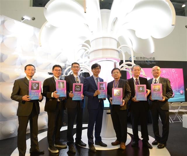 經濟部技術處於「2022 Meet Greater South 亞灣創新X新創大南方」展，大秀創新應用成果，以創新科技翻轉產業價值、孵化新創團隊。