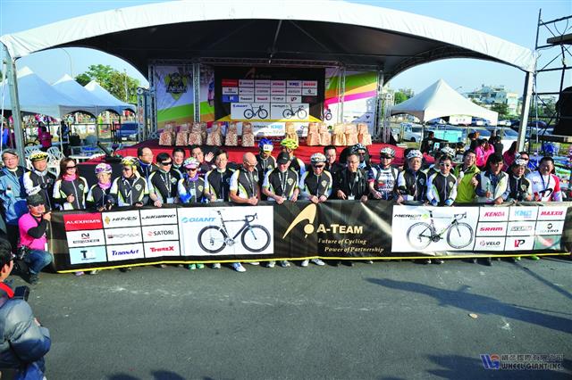 A-TEAM大會師，各會員廠全面動員參加「輪躍台南．全民競輪」盛會。
