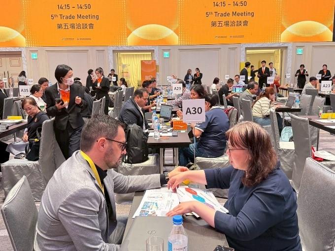 Taiwanese suppliers and international buyers engaged in lively business negotiations at The Taiwan Select Global Procurement Summit in Taichung.