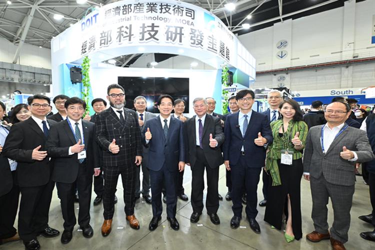 開啟彈跳視窗，連結到經濟部產業技術司「TMTS 2024」科技研發主題館正式登場，副總統賴清德特別到場了解技術亮點。(jpg檔)