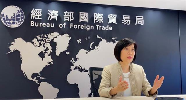Tokyo Metropolitan Television Broadcasting Corporation interviews Director General Cynthia Kiang of the Bureau of Foreign Trade