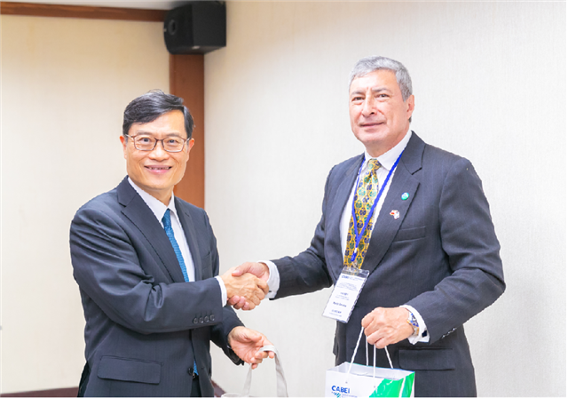 MOEA Deputy Minister Receives Delegation of Economic Officials from Guatemala and Belize Led by CABEI