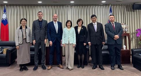 MOEA Deputy Minister Receives Head of the EETO