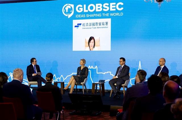 貿易署江署長線上出席斯洛伐克智庫全球安全論壇(Globsec)舉辦之臺灣論壇