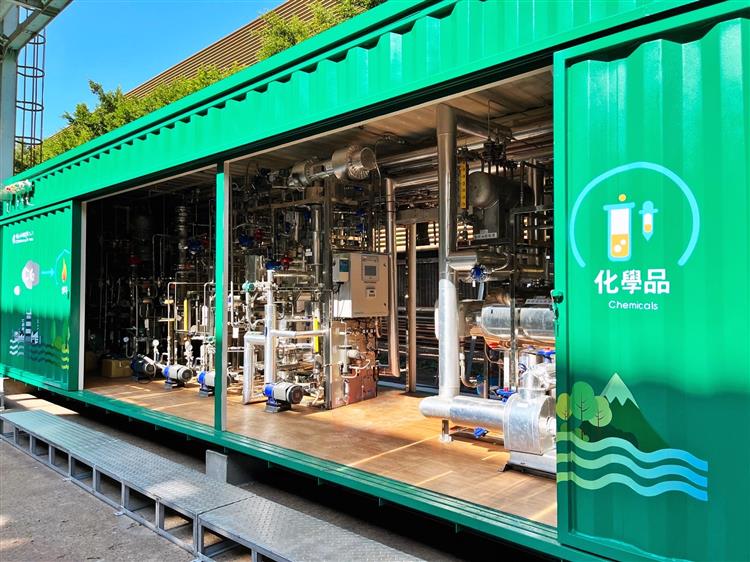 台灣中油建置「二氧化碳捕捉與轉化甲醇」試驗設施 已完成製程尾氣之二氧化碳捕捉系統