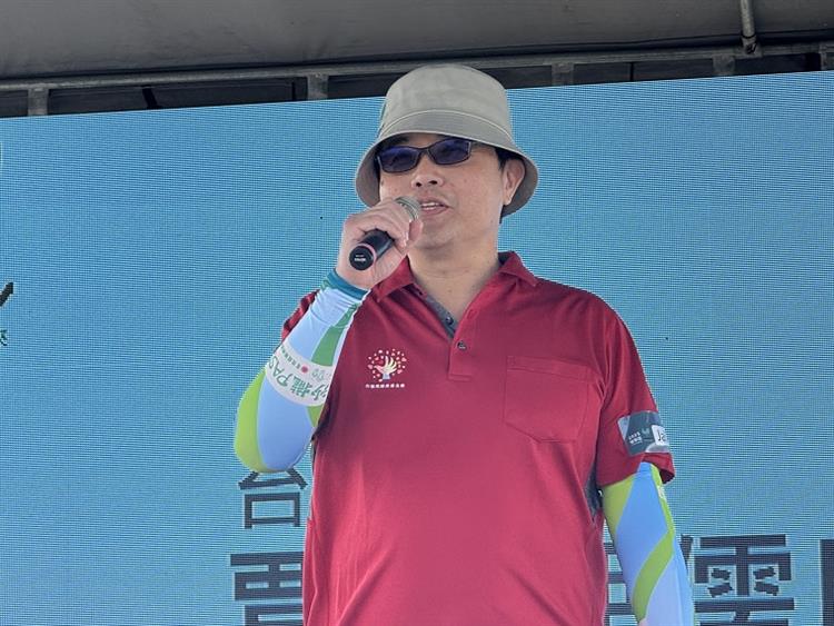 2水利署攜手台積電舉辧濁水溪植樹活動改善揚塵-台積電經理賈儒慶致詞