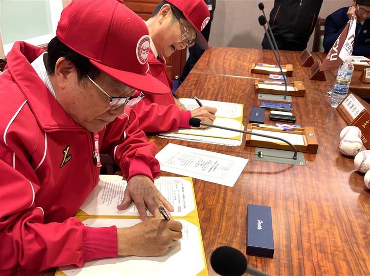嘉大與台糖持續推動棒球運動，讓年輕選手能站上更高舞台，為臺爭光。