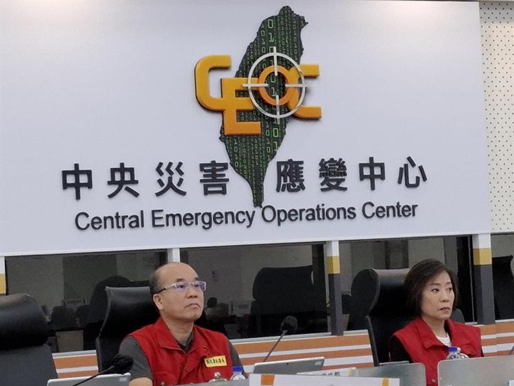1 經濟部次長江文若主持 0728豪雨中央災害應變中心第十五次工作會報暨情資研判會議會議