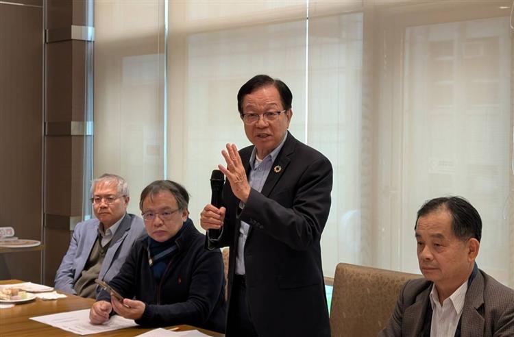 台糖走過80週年，董事長吳明昌(中)表示會秉持開放及創新的態度，持續提升產品及服務層次，並深化對外連結與國際交流，邁向永續經營的未來。