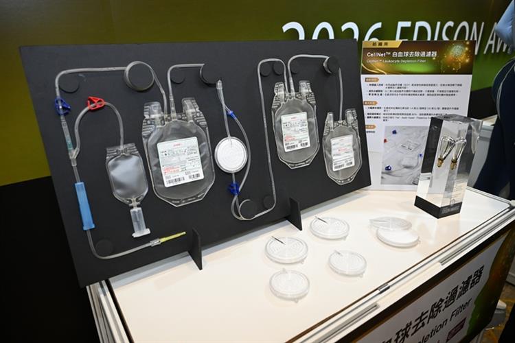 紡織所攜手笙特科技的「CellNet™ 白血球去除過濾器」榮獲銀獎，其導入超臨界流體技術，打造獲台灣捐血中心驗證的低碳綠色醫療製程