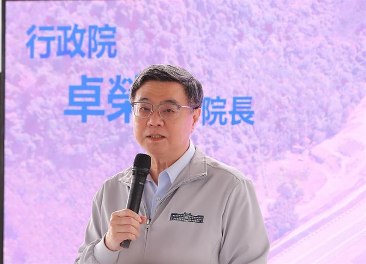 2.行政院卓院長前往花蓮縣視察馬太鞍溪相關工程推動進度及防汛整備情形