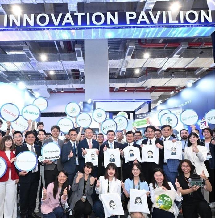 由經濟部產業技術司打造的「AI X Innovation Pavilion」主題館，今（2）日於InnoVEX盛大開館