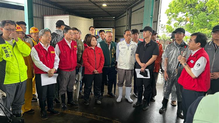 1.行政院長卓榮泰高度關切災區受災情形 指示「從優、從速」原則辦理淹水慰助(1)