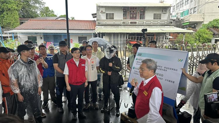 2.經濟部表示本次「0822豪雨淹水慰助」將比照前次「米克拉颱風淹水慰助金專案」辦理(1)