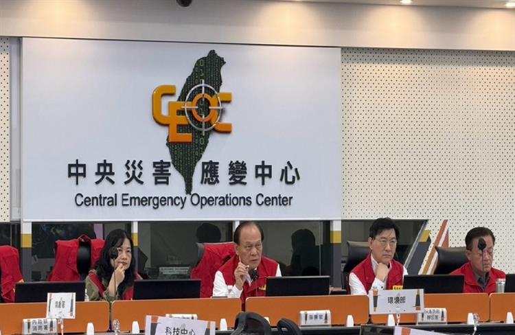 1.行政院政務委員季連成主持中央災害應變中心第七次工作會議