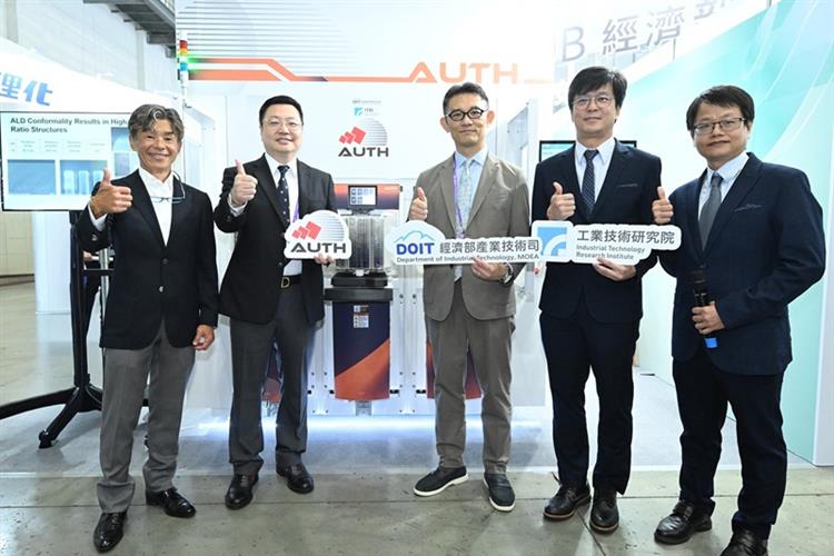 工研院研發「高深寬比(AR>50)量產型12吋ALD設備」