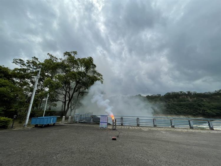 旱象尚未緩解，水利署實施人工增雨，力拼留住雨水-明德水庫