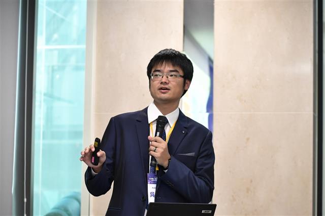 內政部地政司吳俊毅博士分享台灣高精度圖資建置規劃。