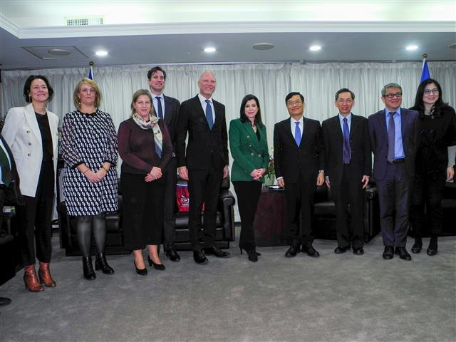 Deputy Minister receives visiting European Parliament INTA members