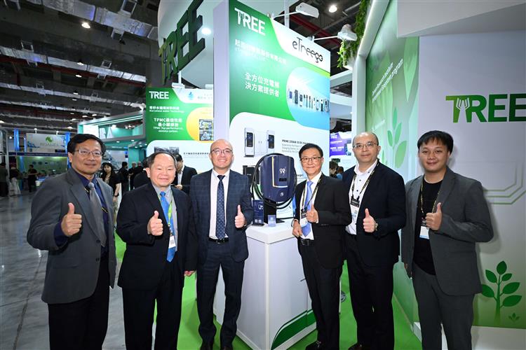 開啟彈跳視窗，連結到起而行綠能為工研院衍生新創公司，展示電動車充電樁及雲充電管理服務平台產品完整度。(jpg檔)