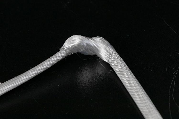Open popup window for LigamiX features polymer-bioceramic fibers in a porous(jpg)