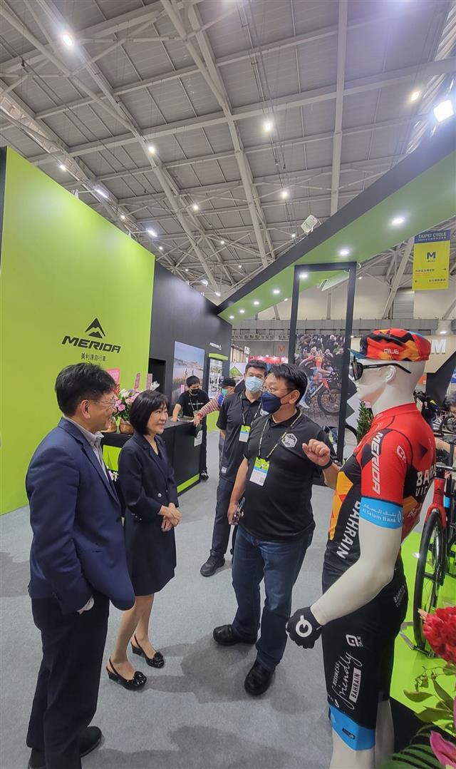 BOFT DG Kiang visits 2023 Taipei Cycle Show to learn about industry trends 05