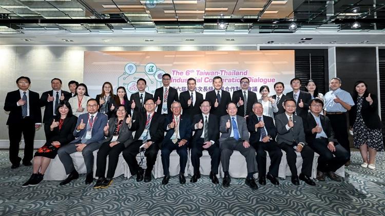 The 6th Thailand-Taiwan Industrial Cooperation Dialogue was held in Taipei, Taiwan on 29th November 2022 after 2 years of the pandemics.