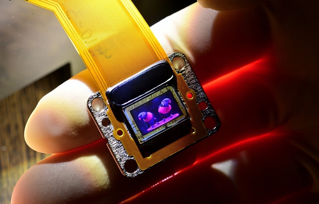 High Resolution Full-Color Micro LED Display