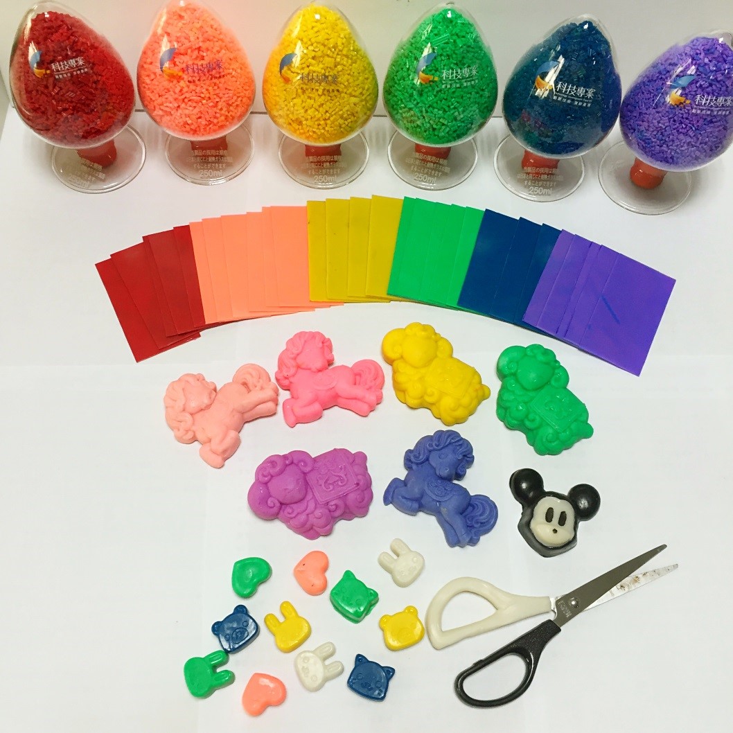 圖2：塑膠黏土操作簡單，且有多種色彩可以選擇。