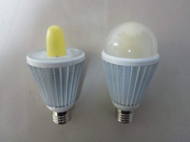 10W 3D氮化鋁LED球泡燈