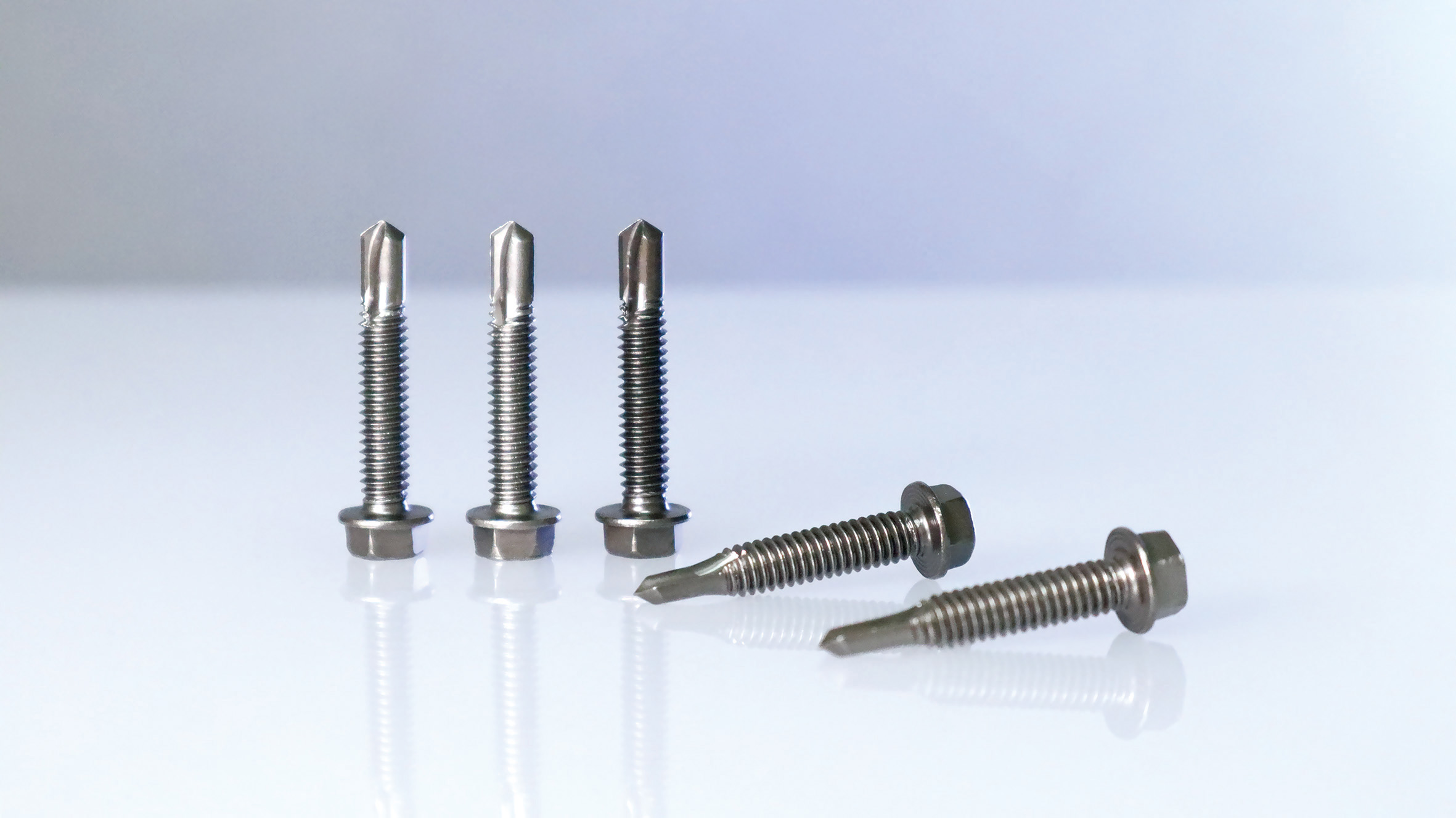 協助扣件廠慶達科技開發高強度一體式不鏽鋼鑽尾螺絲。