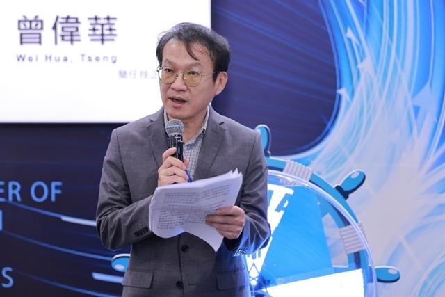 圖3 : 曾偉華簡任技正為5G TEAM TAIWAN台灣館開幕儀式致詞                     