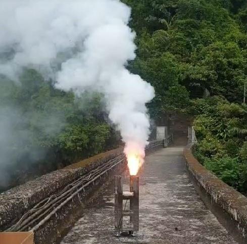 今晨雲系移入基隆附近  水利署施作人工增雨提高降雨機會.JPG