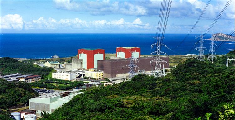 台電已規劃推動室外乾貯設施，但新北市政府至今仍未核准「逕流廢水污染削減計畫」，使乾貯設施無法施工，