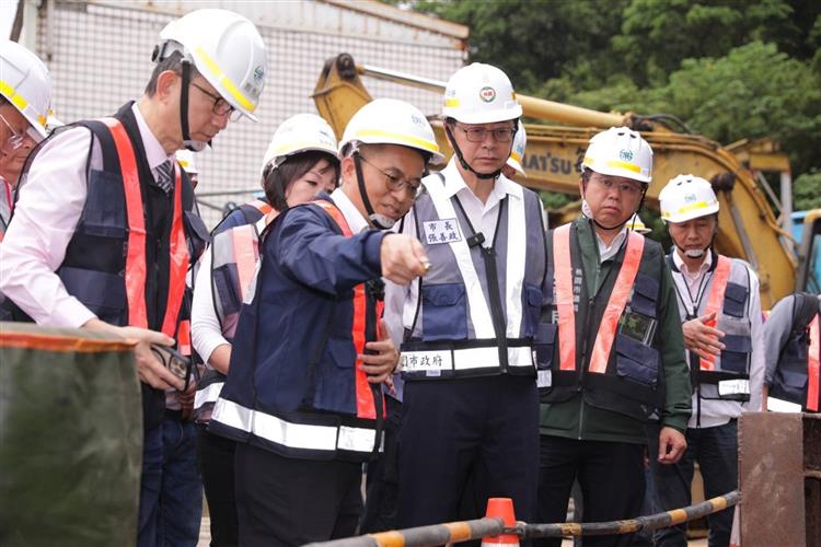 桃園五合一工程順利 台水董事長與桃園市長張善政共同視察工程進度-