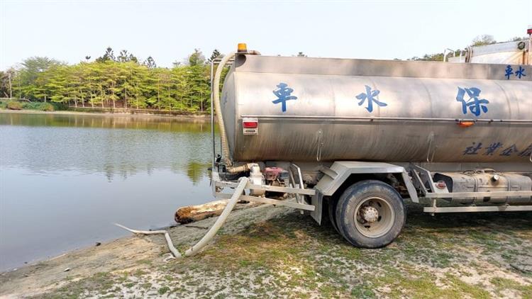 中央地方攜手協助果農渡南部大旱 臺南芒果慶豐收-1