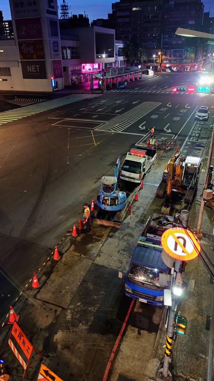 基隆喜豬橋500毫米管線完工 台水積極強化供水韌性-忠一路至喜豬橋新設500mm管線工程施工照片1