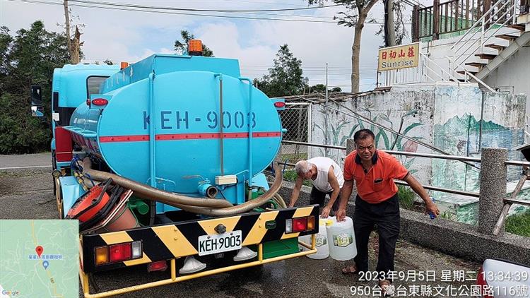 海葵颱風造成2萬餘戶停水 經台水緊急搶修逾98%復水-水車緊急供水