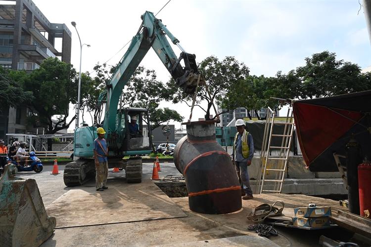 台中潭子管遷工程順利完工 台水：傍晚5時全面復水-台中潭子管遷工程02.JPG