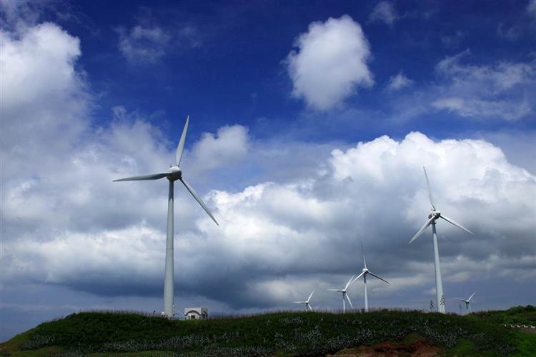 關於今(1)日的媒體報導，指稱台電過去曾宣稱要在澎湖地區安裝200部風機。