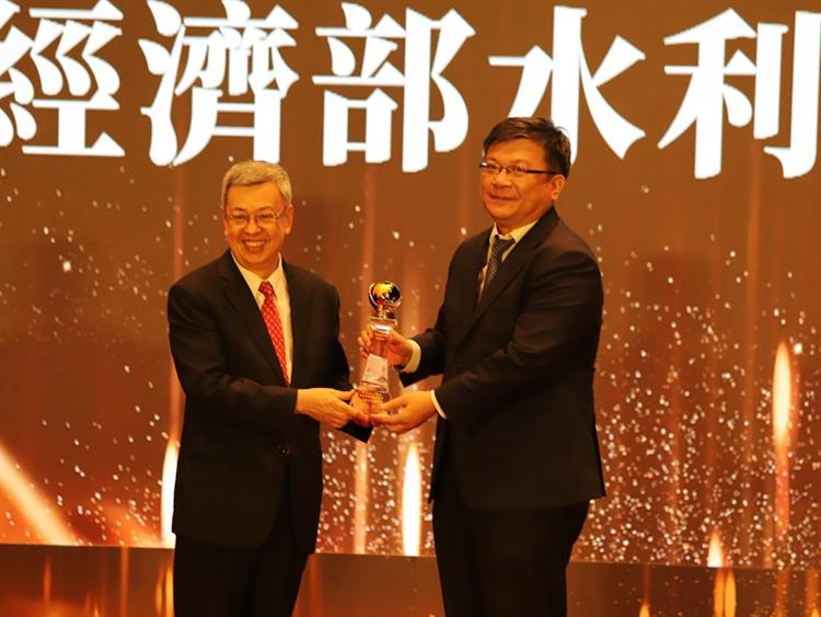 水利署展現廉能透明DNA，榮獲「第1屆透明晶質獎」特優2