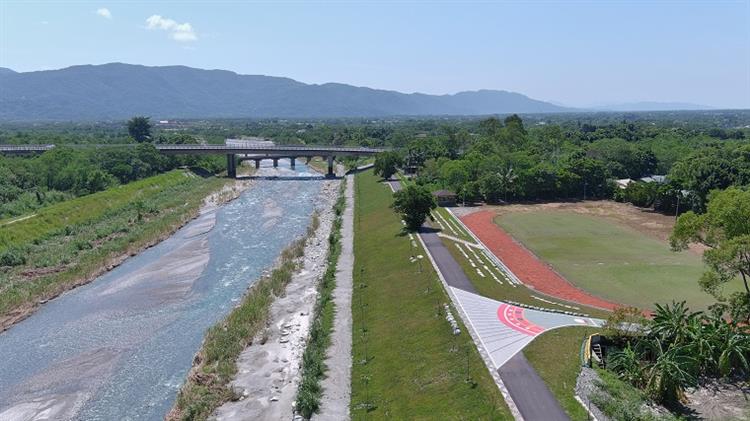 經濟部水利署工程品質及設施維護工作 勇奪工程會「第23屆公共工程金質獎」8金肯定-【優良獎】優等-荖溪[1]