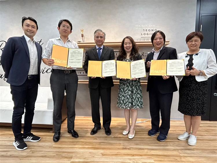鼎新企業、雄欣科技公司與日本富訊金融科技公司簽署合作備忘錄