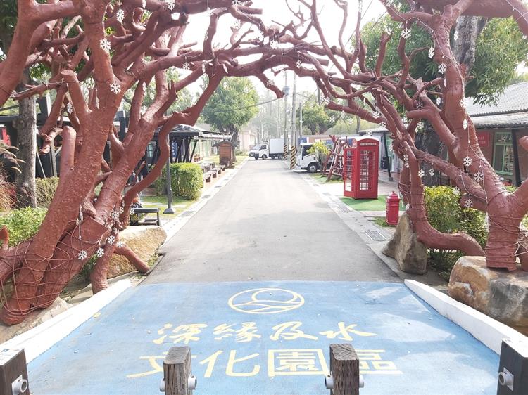 善化糖廠的「善糖文化園區」充滿文青氛圍，還可享受美食及咖啡
