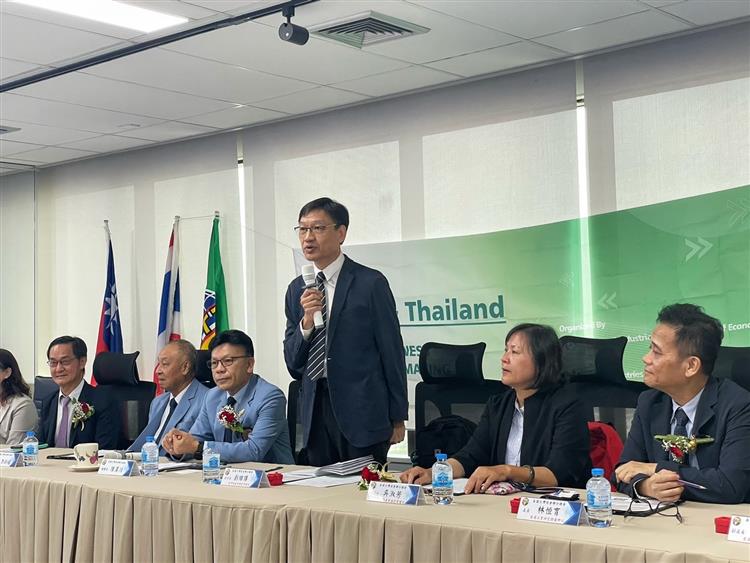 園管局攜手廠商赴泰探新路 挖掘新商機(園管局劉繼傳副局長率隊與泰國臺灣商會聯合總會合作舉辦臺泰媒合交流會)