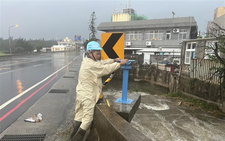 台水站在風雨最前線戮力搶修恢復供水_調配供水