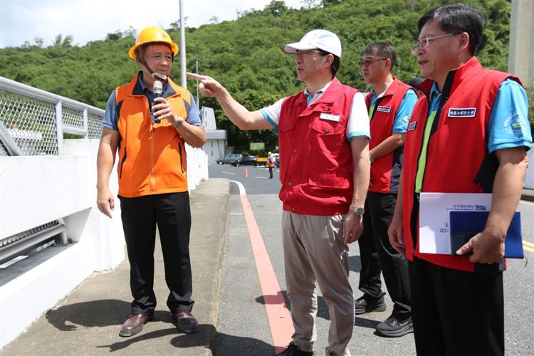 2.水利署長視察防汛整備及重要水利工程　中央地方攜手降低淹水風險-視察曾文水庫