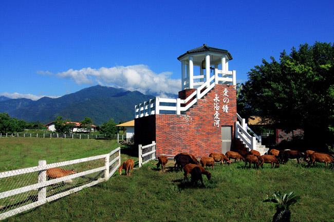 台糖加油站「振興油禮」活動贈送之住宿券可至池上牧野度假村使用，慢活的渡假氛圍引人入勝。